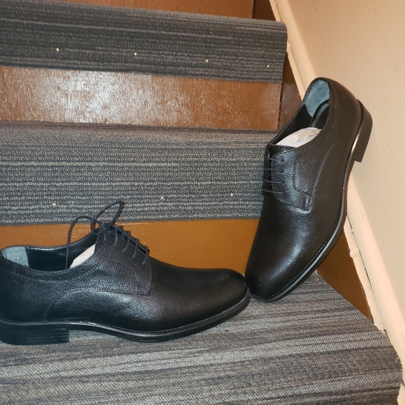 Leather man dress shoes size 10(no box) main image 4